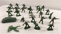 Lot of 25 United States Toy Soldiers c1963 plus