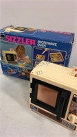 1986 HG Sizzler microwave oven. Note: missing