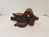 B3- DUNLAP 3.5" TABLE VICE