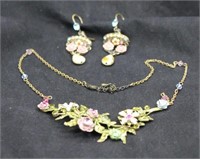 VINTAGE FLOWER NECKLACE AND EARRINGS SET