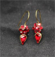 RED STONE EARRINGS