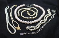 (6) PEARL COSTUME NECKLACES