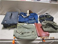 1 Group Bags: Safari Comp Kit Box, 4 Carry Bags,