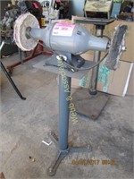Buffing grinder on stand