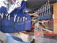 Box of hundreds of end and mechanical wrenches