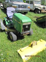 John Deere 165 Hydro lawn tractor with snow blade