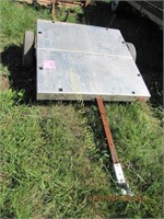 Aluminum utility trailer