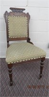 Edwardian hip rest side chair in carved walnut