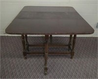 Gate leg table 36 X 13.5 X 28.75"H and 2 - 15"