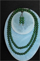Green Round Beaded Necklace