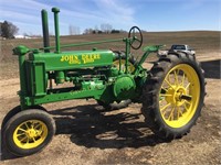 JD 1936 Unstyled  "B" Tractor