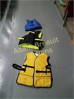 3 assorted life jacket vests