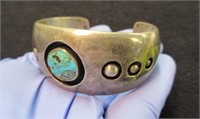 native american turquoise heavy bracelet (1 stone)