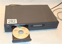 NAD CD Player C 521BEE