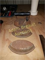 3 cast iron vintage irons