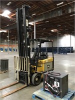 Yale 5000 lb Eelectric Forklift