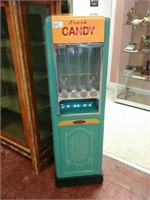 Electric vintage style candy machine