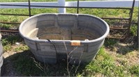 Rubermaid 100 Gal Water Trough With Heater