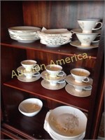 Rosenthal China Set Svc. For 8 Classic Rose 34 Pc.
