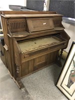 Pump organ frame