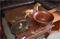 Rooster Plate with Metal Wall Hanger, Wooden Bowl