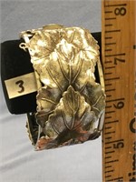 Silver alloy cuff bracelet       (g 22)