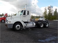 2006 Freightliner Columbia 120 Truck Tractor