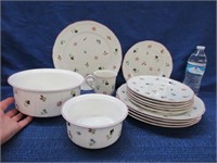 villeroy & boch misc dishes & 2 bowls