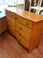 8 drawer wooden dresser from Rooms To Go