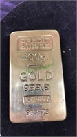 Faux 500 gram gold trade bar paperweight, gold
