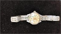 Antique metro ladies wristwatch with fancy band,