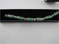 New Bracelet green and silver tone