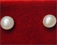 Freshwater Pearl Earrings