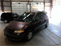 1999 Dodge Grand Caravan SE- MAROON 222,531