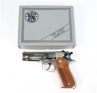 Smith & Wesson Model 39-2 9mm auto, 4" barrel,