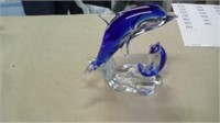 2 dolphin glass statue