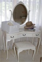 Queen Anne Style painted dressing table
