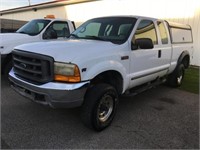 2000 Ford F-250 Ext Cab, 4x4, Gas, Truck Cap