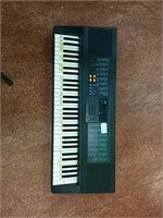 Concertmate 1500 keyboard no cords battery powered