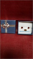 10KT YELLOW GOLD GENUINE GARNET EARRINGS