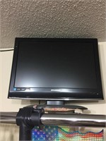 19” slyvania flat screen tv