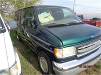 1999 FORD E150