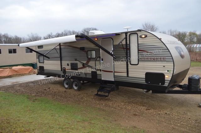 2015 Cherokee 2848F Camper online auction