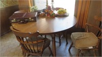 Round Maple Table & Chairs