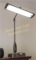 Vintage articulated desk lamp, 28" tall