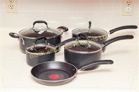 Set of 5 T-fal pots and pans, 4 with lids