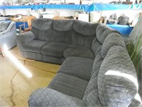 Sectional sofa c/w recliner in each end