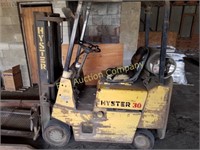 Hyster 30 Forklift