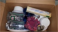 BOX OF MISCELLANEOUS COLLECTIBLES