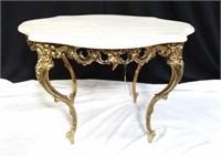 Table à café de marbre et laiton, style Rococo